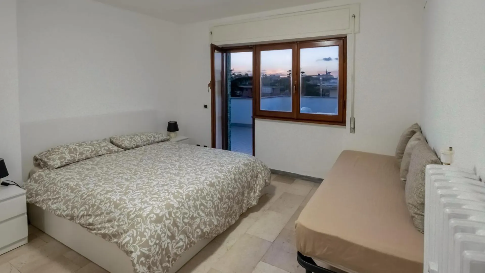 Eur - Penthouse Apartment Rome Italy